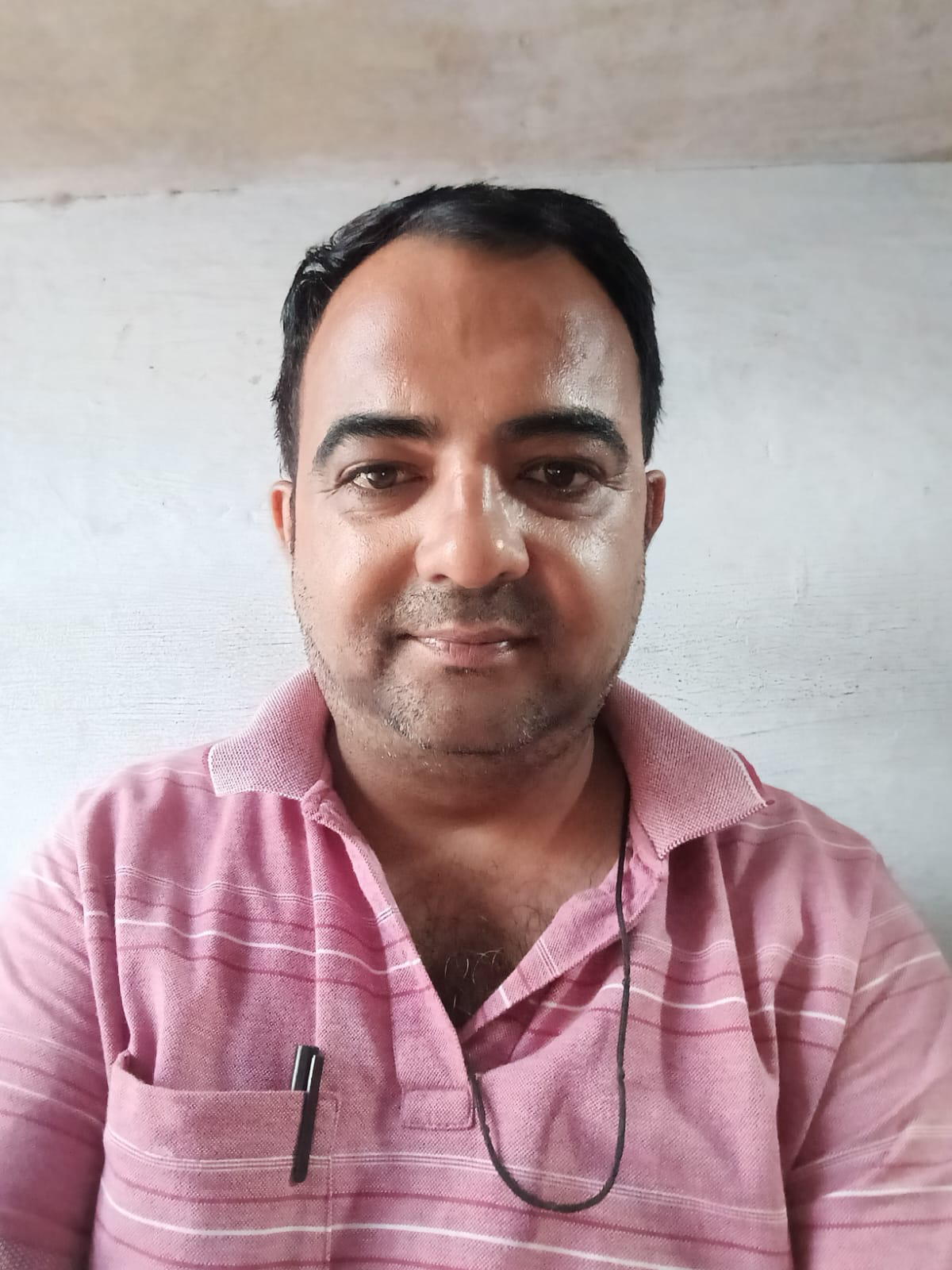 Mr. Parveen Dhamija